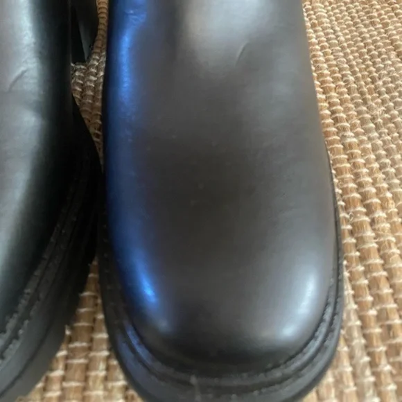 Sam & Libby Black‎ Chunky Heel Boots - Picture 5 of 12